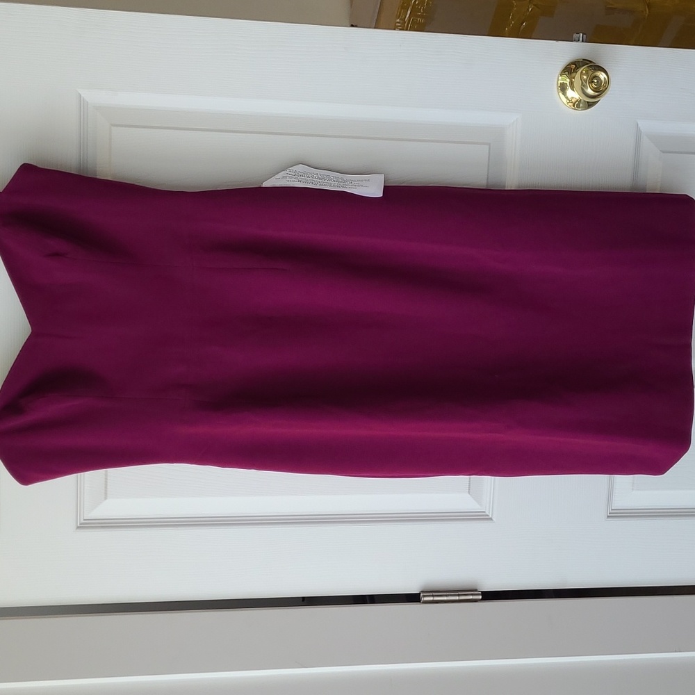 Magenta Sweetheart Neckline Midi Bodycon Dress